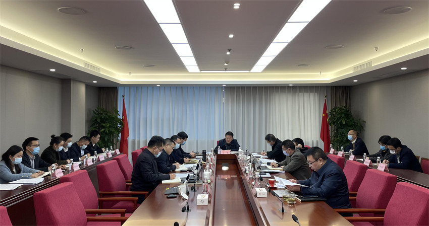 尊龍凱時(shí)集團(tuán)黨委理論學(xué)習(xí)中心組專題學(xué)習(xí)黨的十九屆六中全會(huì)精神